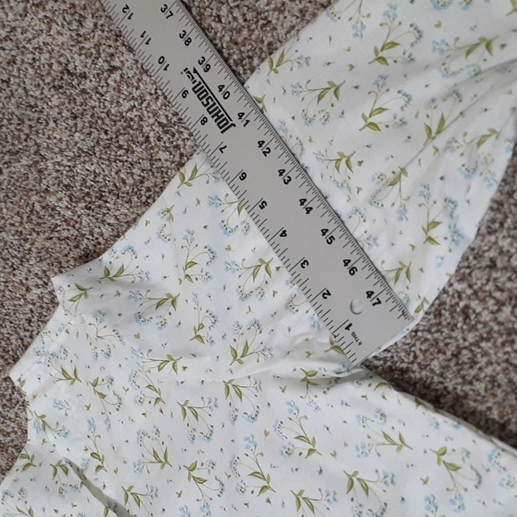 Floral Tie Blouse - Picture 9 of 10